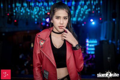 Crush Wednesdays: Meet & Greet กับ Maxim ที่ เซ ลา วี — photo 45