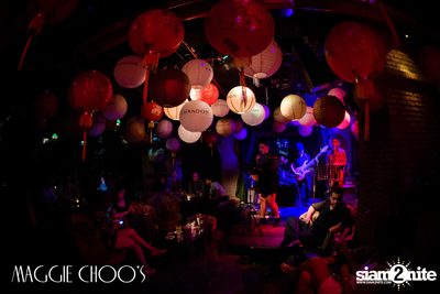 Corset Cabaret: Ladies & Cabaret Night ที่ แม็กกี้ ชูส์ — photo 66