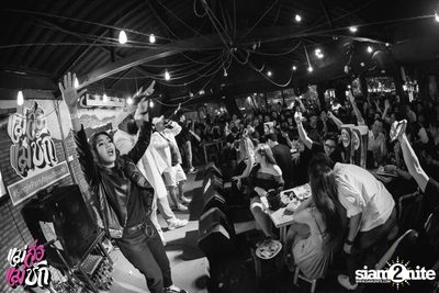 Single Party at 20Something Bar — photo 91