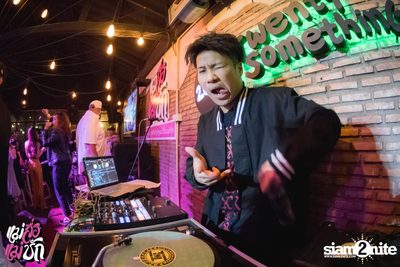 Single Party at 20Something Bar — photo 124