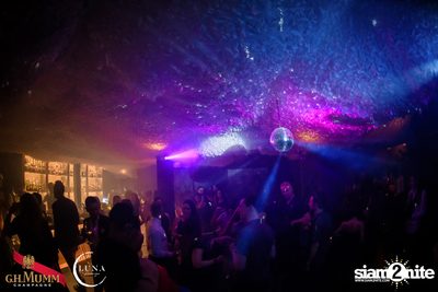 It's Raining Men at Luna Lounge — photo 25