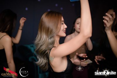 It's Raining Men at Luna Lounge — photo 30