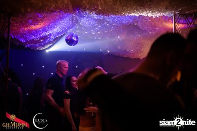 It's Raining Men at Luna Lounge — photo 38