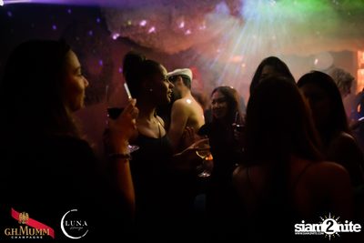 It's Raining Men at Luna Lounge — photo 84