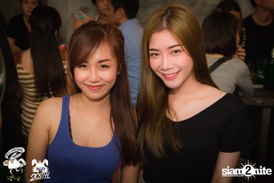 Max Jenmana at 20Something Bar — photo 14