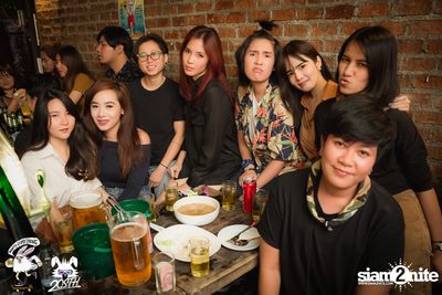 Max Jenmana at 20Something Bar — photo 16