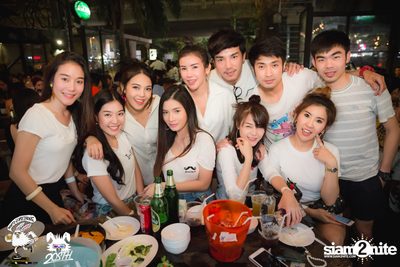 Max Jenmana at 20Something Bar — photo 33