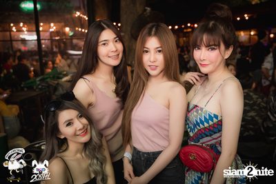 Max Jenmana at 20Something Bar — photo 40