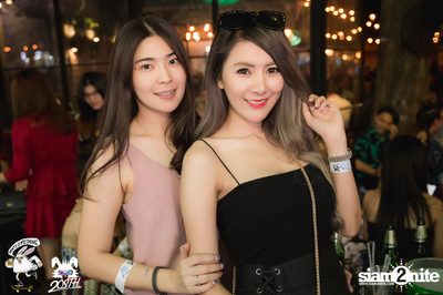 Max Jenmana at 20Something Bar — photo 43