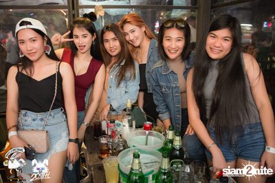 Max Jenmana at 20Something Bar — photo 46