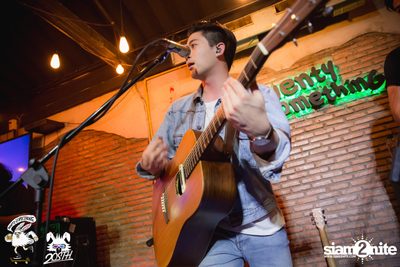 Max Jenmana at 20Something Bar — photo 75