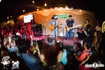 Max Jenmana at 20Something Bar — photo 78