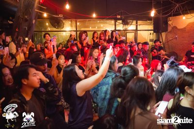 Max Jenmana at 20Something Bar — photo 82