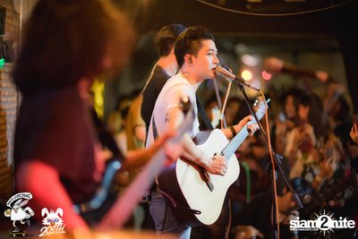 Max Jenmana at 20Something Bar — photo 93