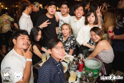 Max Jenmana at 20Something Bar — photo 100