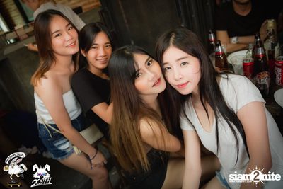 Max Jenmana at 20Something Bar — photo 102