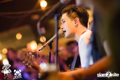 Max Jenmana at 20Something Bar — photo 132