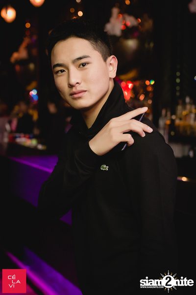 Flash Friday ที่ เซ ลา วี — photo 25