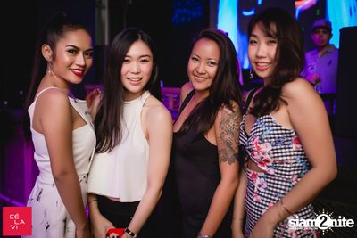 Flash Friday ที่ เซ ลา วี — photo 77