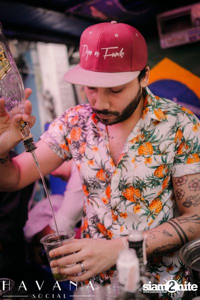 Carnival Street Party ที่ ฮาวาน่า โซเชียล — photo 19