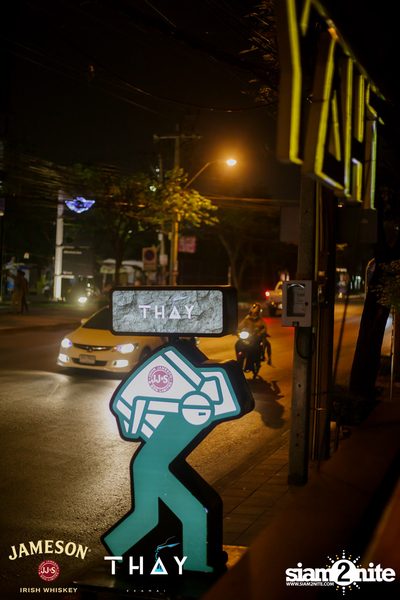 Before Valentines กับ UrboyTJ x Bowkylion ที่ เท เอกมัย — photo 4