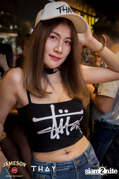 Before Valentines กับ UrboyTJ x Bowkylion ที่ เท เอกมัย — photo 16