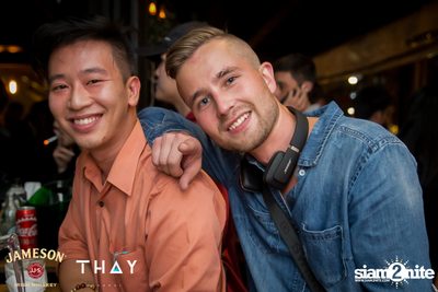 Before Valentines กับ UrboyTJ x Bowkylion ที่ เท เอกมัย — photo 63