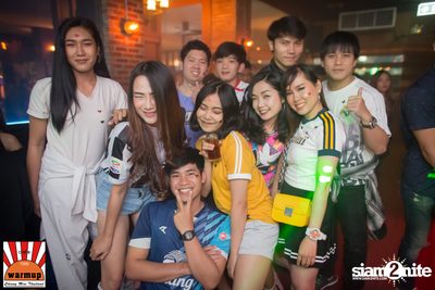 The Parkinson ที่ วอร์ม อัพ คาเฟ่ เชียงใหม่ — photo 13