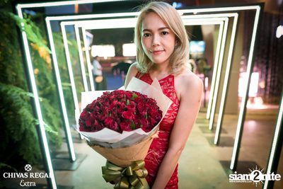 Ae Jirakorn ที่ ดิฟเฟอร์ ผับ พัทยา — photo 31