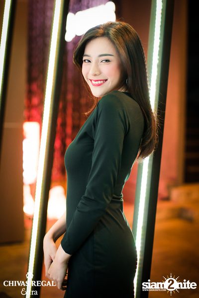 Ae Jirakorn ที่ ดิฟเฟอร์ ผับ พัทยา — photo 36