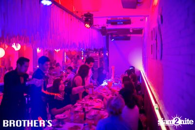 Ka Kee Nung Dance Party ที่ ที่ บราเธอร์ บาร์ แอนด์ เรสเตอร์รองท์ — photo 5