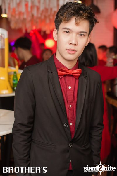 Ka Kee Nung Dance Party ที่ ที่ บราเธอร์ บาร์ แอนด์ เรสเตอร์รองท์ — photo 48