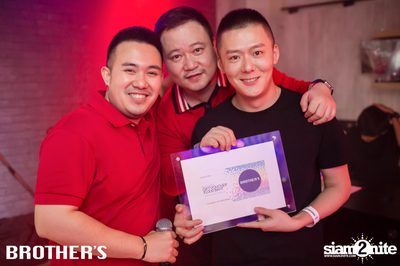 Ka Kee Nung Dance Party ที่ ที่ บราเธอร์ บาร์ แอนด์ เรสเตอร์รองท์ — photo 106