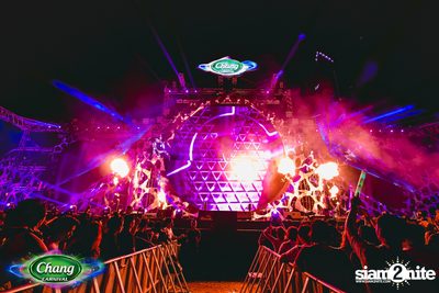 Chang Carnival: World of Illusion | Bangkok (Album 1, Day 2) — photo 167