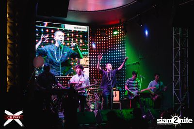 Mild x Wan at Maldives Bar Mengjai — photo 116