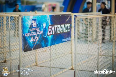 Singha Light: Blue Planet Revolution 4.5 at Chatuchak Market Chonburi — photo 3