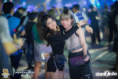 Singha Light: Blue Planet Revolution 4.5 at Chatuchak Market Chonburi — photo 261