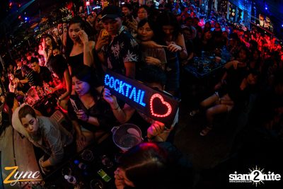 Cocktail ที่ ซิงค์ รังสิต — photo 118