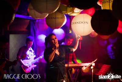 Corset Cabaret: Ladies & Cabaret Night ที่ แม็กกี้ ชูส์ — photo 5