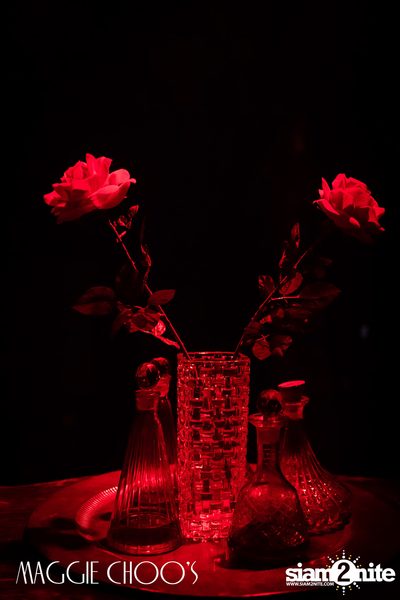 Corset Cabaret: Ladies & Cabaret Night ที่ แม็กกี้ ชูส์ — photo 18
