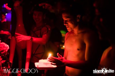 Corset Cabaret: Ladies & Cabaret Night ที่ แม็กกี้ ชูส์ — photo 25
