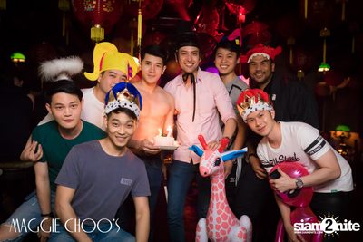 Corset Cabaret: Ladies & Cabaret Night ที่ แม็กกี้ ชูส์ — photo 32