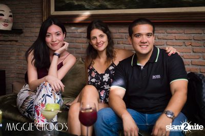 Corset Cabaret: Ladies & Cabaret Night ที่ แม็กกี้ ชูส์ — photo 50