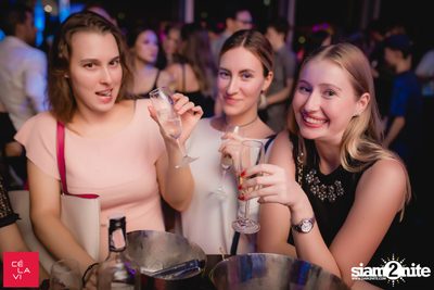 DJ Pump x Crush Wednesdays ที่ เซ ลา วี — photo 45