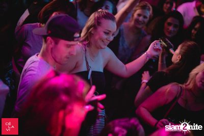 DJ Pump x Crush Wednesdays ที่ เซ ลา วี — photo 53