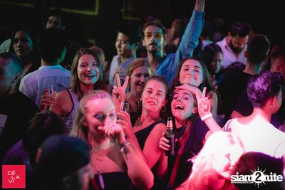 DJ Pump x Crush Wednesdays ที่ เซ ลา วี — photo 54