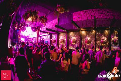 DJ Pump x Crush Wednesdays ที่ เซ ลา วี — photo 83