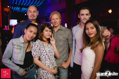 DJ Pump x Crush Wednesdays ที่ เซ ลา วี — photo 90