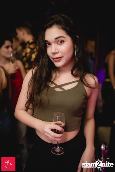 DJ Pump x Crush Wednesdays ที่ เซ ลา วี — photo 91