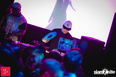 DJ Pump x Crush Wednesdays ที่ เซ ลา วี — photo 103